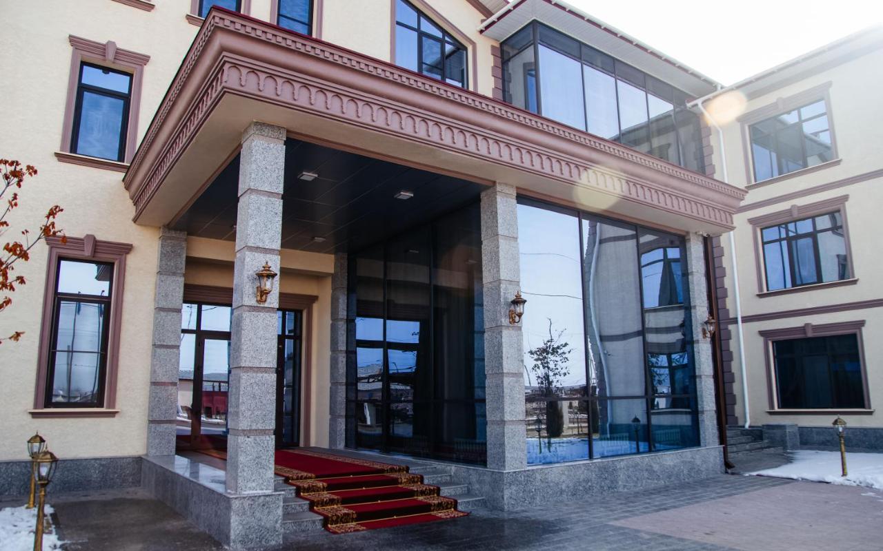 Boutique Hotel Silk Way Turkistan Esterno foto