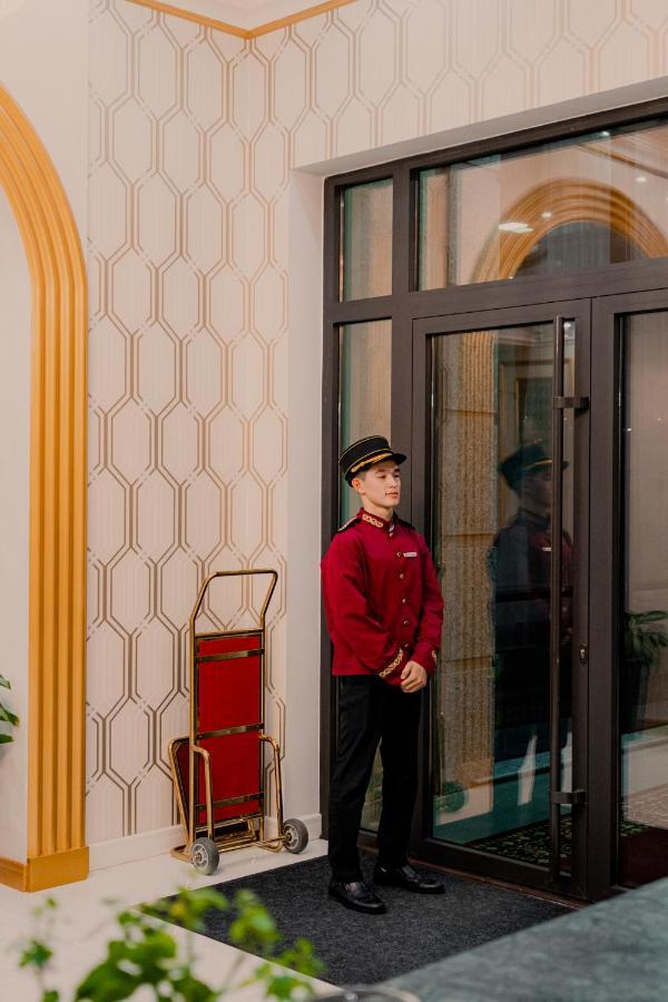 Boutique Hotel Silk Way Turkistan Esterno foto