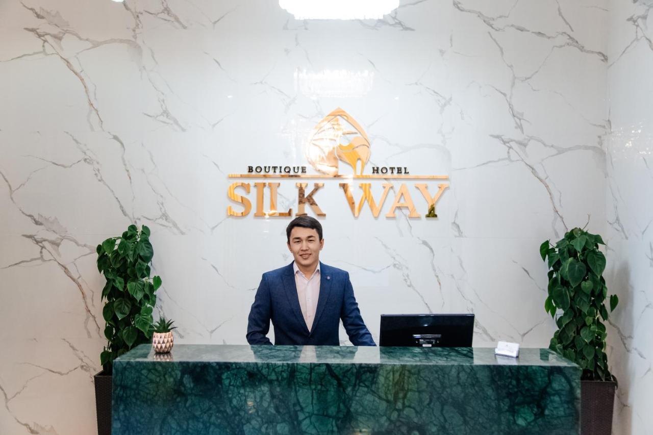 Boutique Hotel Silk Way Turkistan Esterno foto