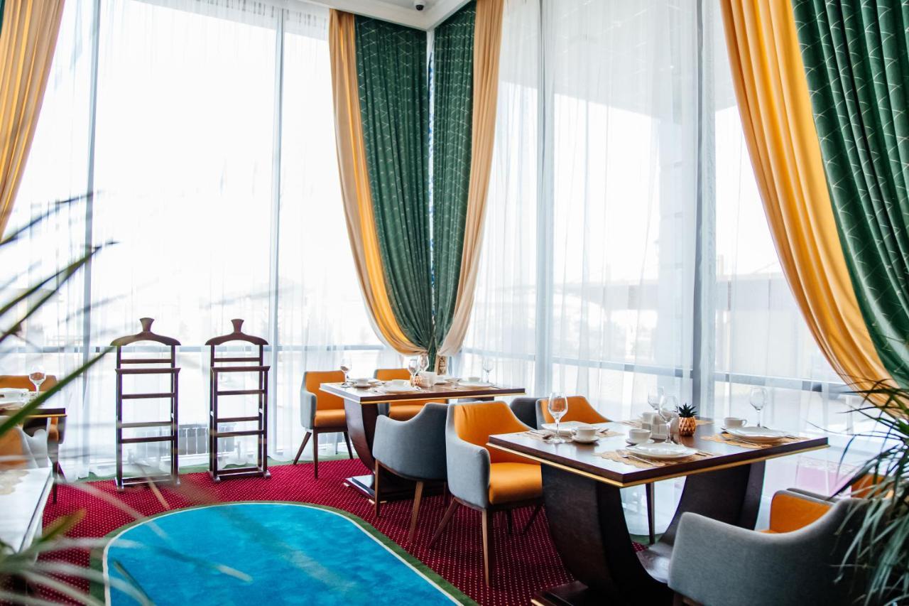 Boutique Hotel Silk Way Turkistan Esterno foto