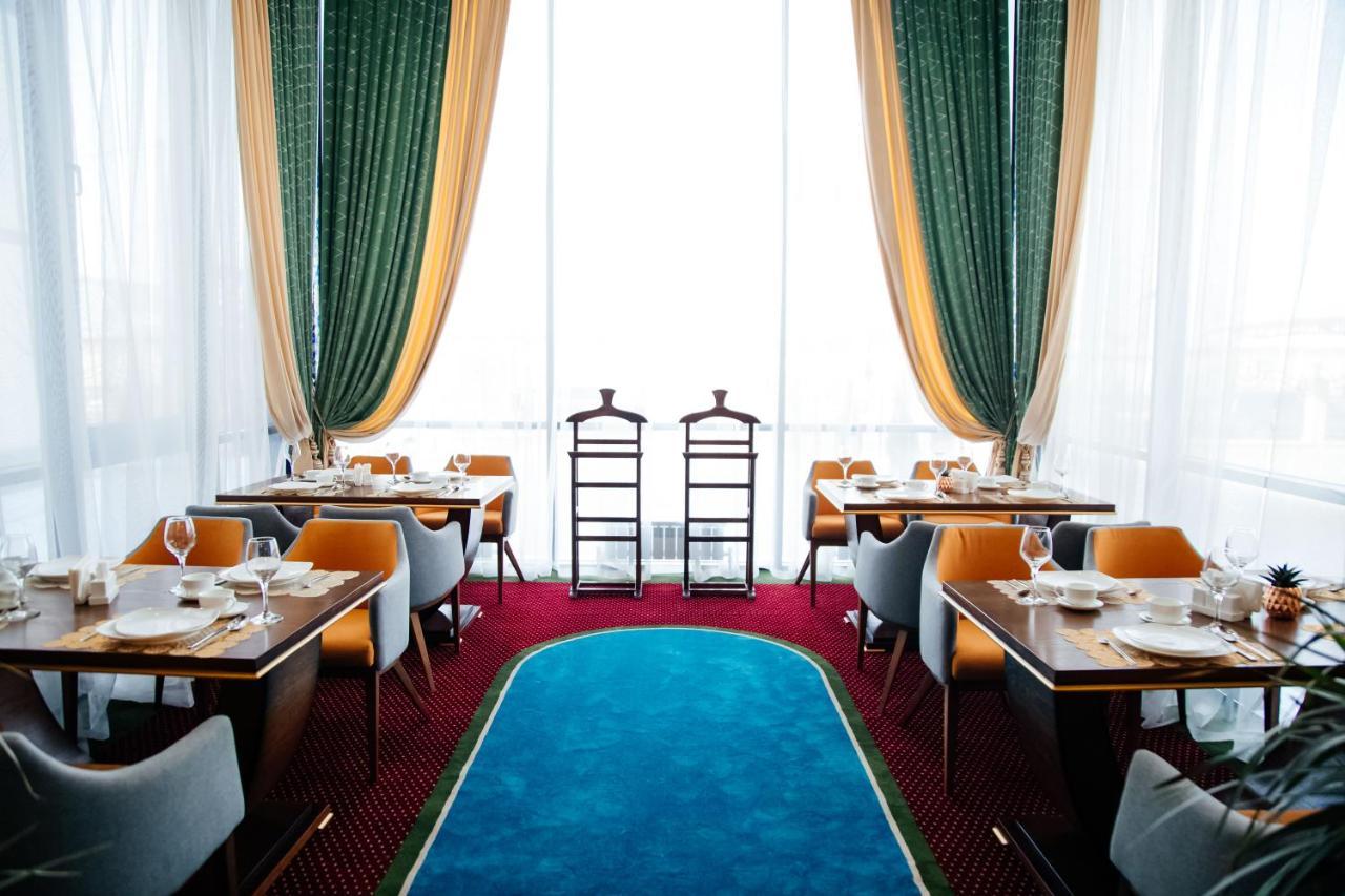 Boutique Hotel Silk Way Turkistan Esterno foto