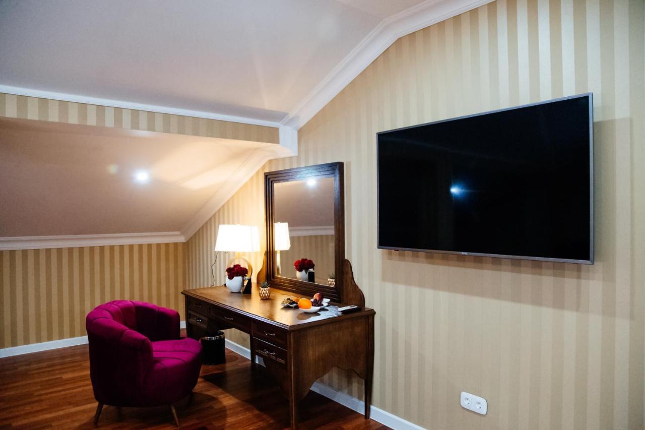 Boutique Hotel Silk Way Turkistan Esterno foto